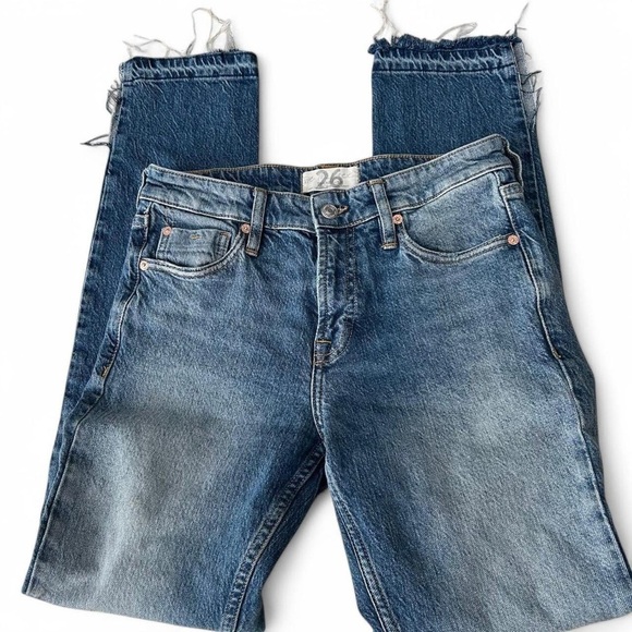 Free People “We The Free” Boyfriend Jeans – Size 26, Distressed Perfection - Picture 2 of 8